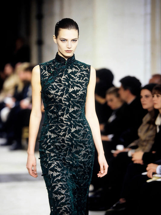 Red Dune Heritage Handcrafted Qipao – Emerald Green Vine Lace Gown